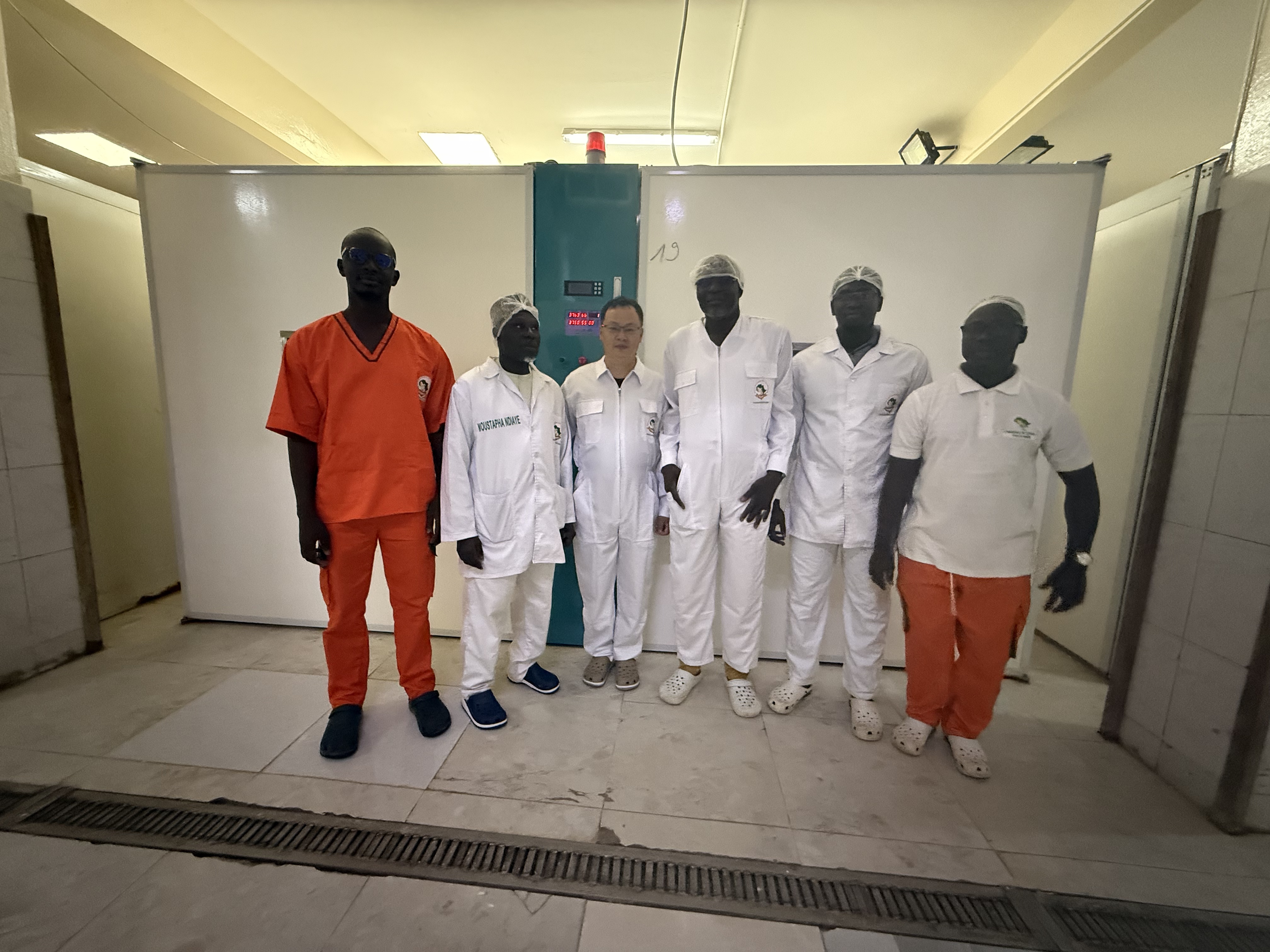 Últimos blogs da empresa sobre A Incubadora de Estágio Único com Capacidade para 57.600 Ovos Mais Econômica para Startups Comerciais de Aves