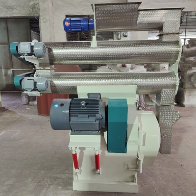 comprar Máquina horizontal 55KW 10o do fabricante da alimentação de Ring Die Pellet Mill Chicken online manufacture