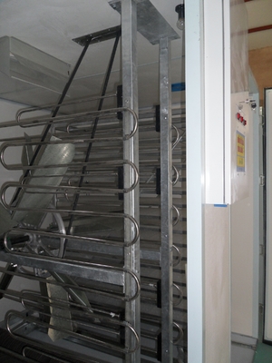 comprar Máquina do setter do ovo da incubadora da única fase 15600 do uso da exploração agrícola com estrutura da ventilação online manufacture